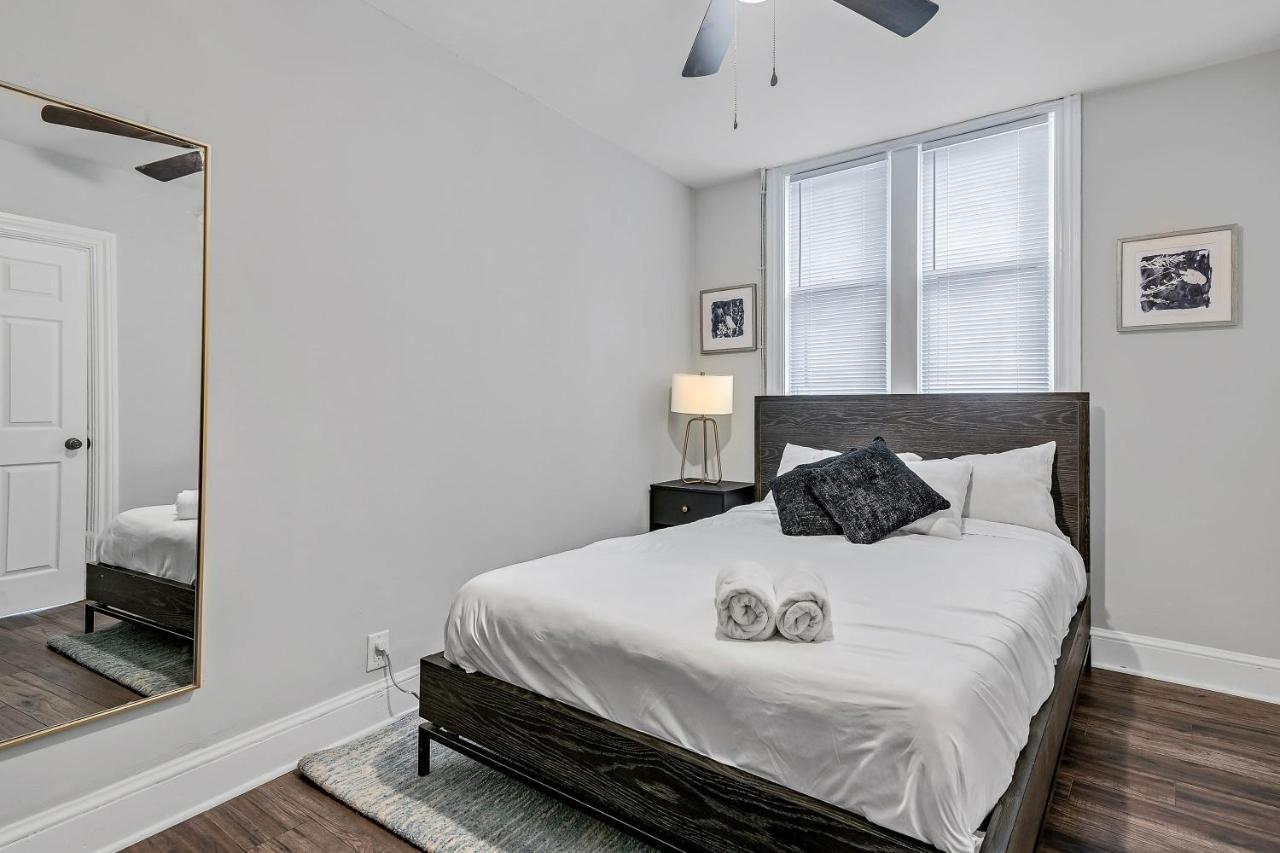 Fashionable 2Br In Downtown Location W Work Area Apartment Harrisburg Exterior photo